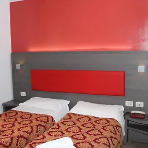 3* Hotel Center 2